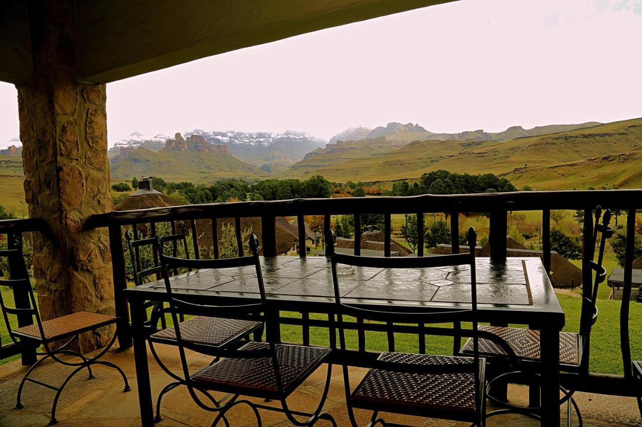 Gooderson Leisure Fairways Self Catering And Timeshare Gold Crown Resort Drakensberg Garden Exterior photo