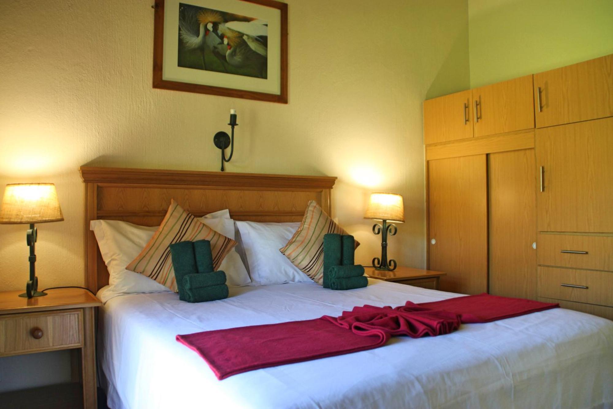 Gooderson Leisure Fairways Self Catering And Timeshare Gold Crown Resort Drakensberg Garden Exterior photo