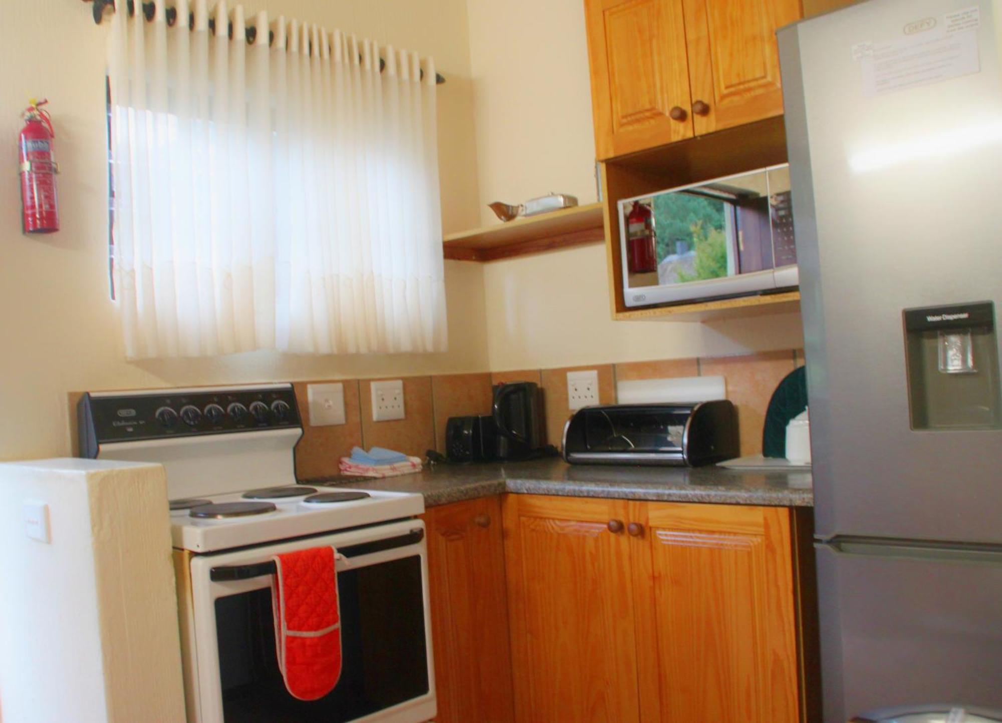 Gooderson Leisure Fairways Self Catering And Timeshare Gold Crown Resort Drakensberg Garden Room photo