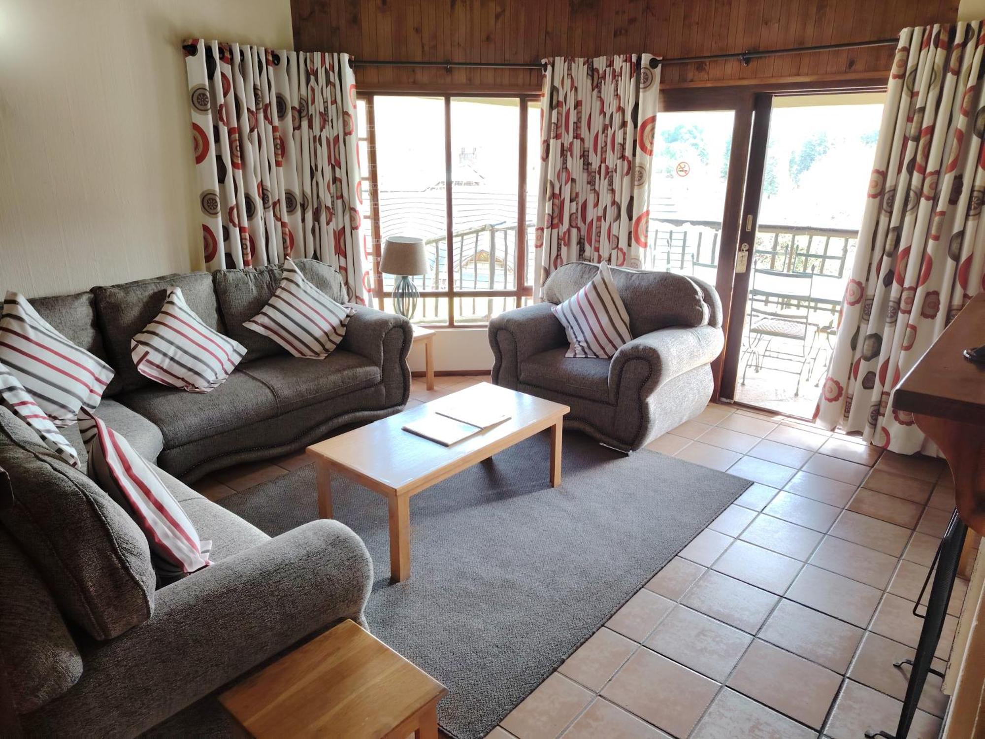 Gooderson Leisure Fairways Self Catering And Timeshare Gold Crown Resort Drakensberg Garden Exterior photo